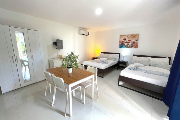 Room 4 of 50