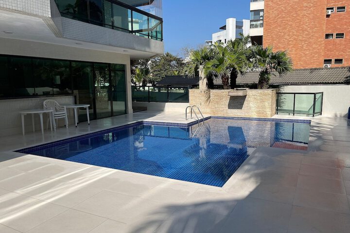 Pool 127 of 487