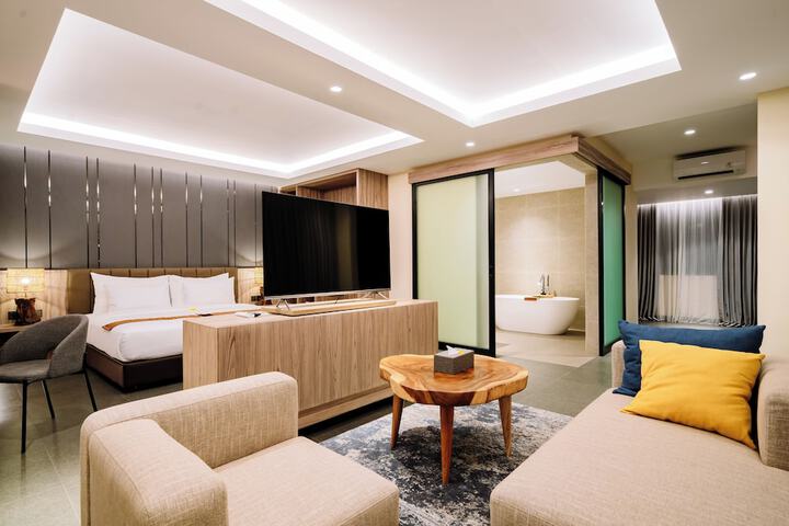 Room 26 of 61