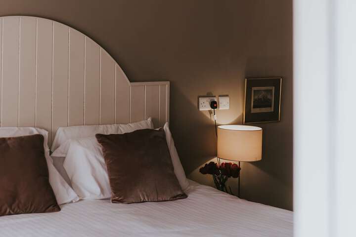 Room 19 of 68