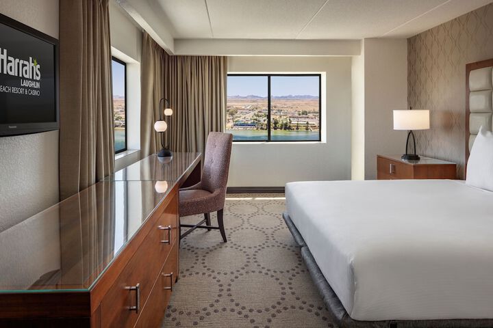 Room 26 of 105