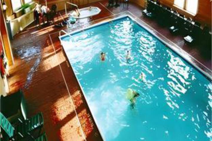 Pool 19 of 23