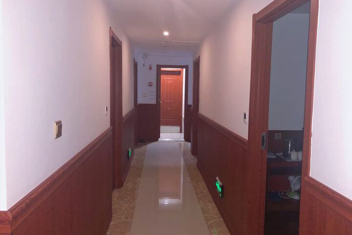 Hotel Interior 3 of 18