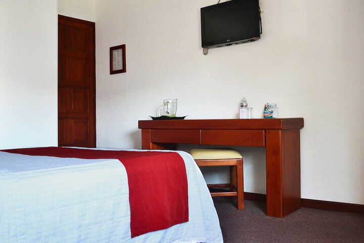 Room 12 of 53