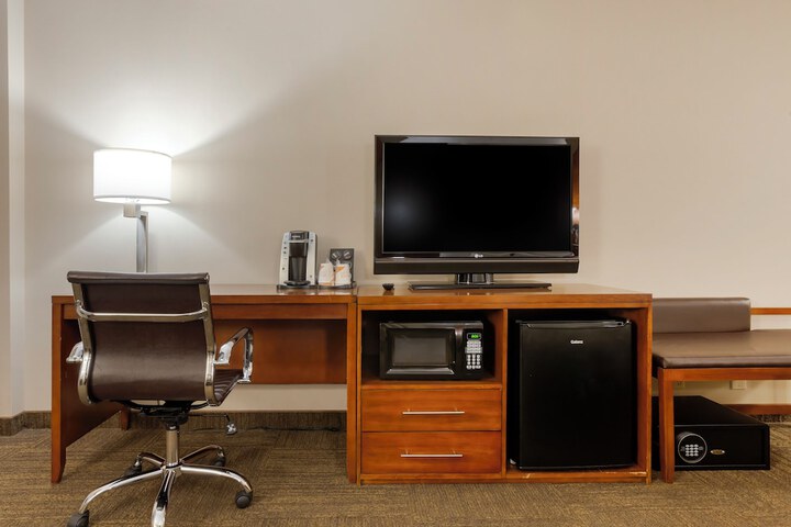 Room 19 of 44