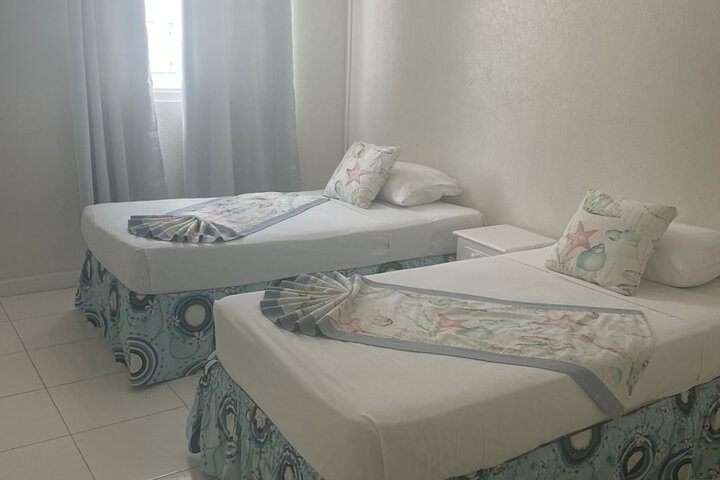 Room 5 of 23