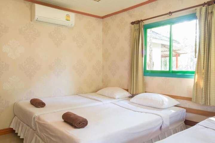 Room 6 of 47