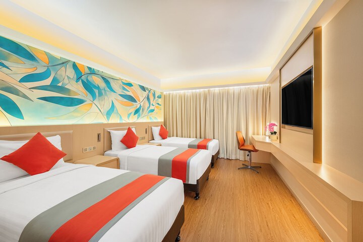 Room 37 of 63