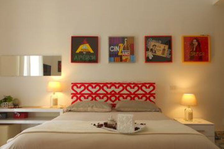 Room 23 of 47