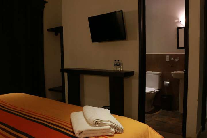 Room 4 of 53