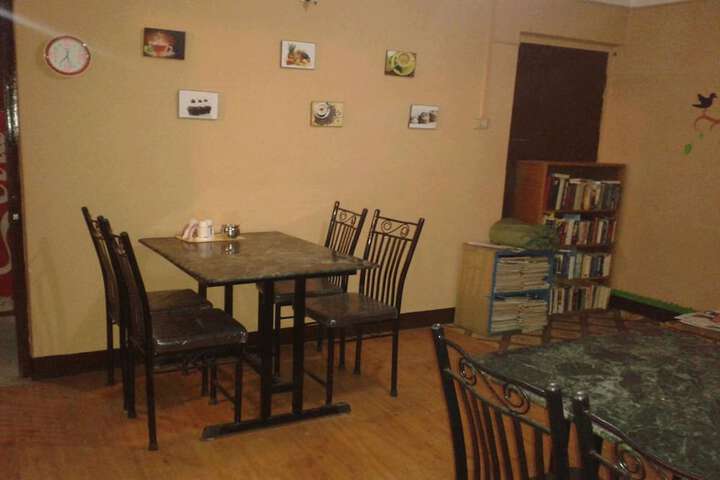 Dining 56 of 66