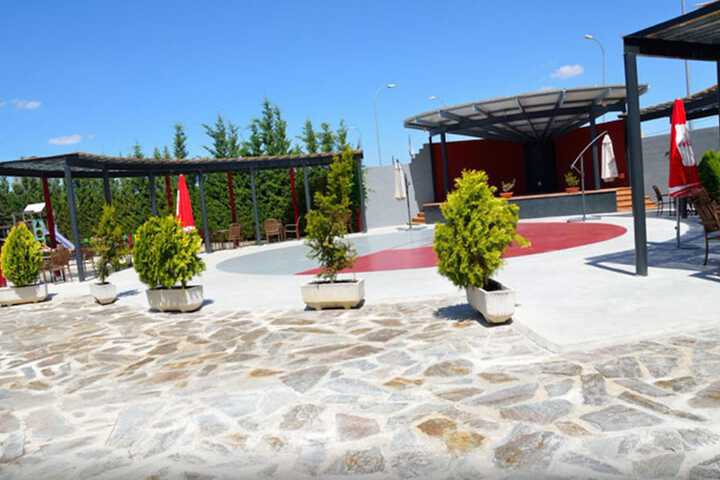 Terrace/Patio 38 of 41