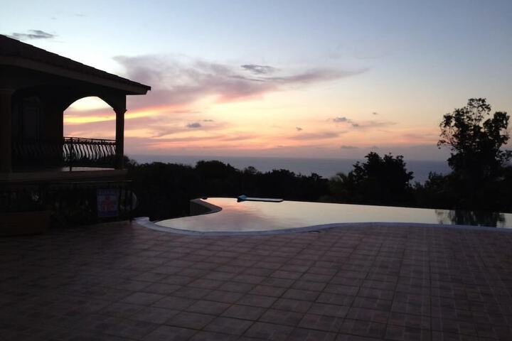 Pool 28 of 65