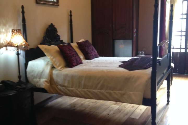 Room 7 of 50