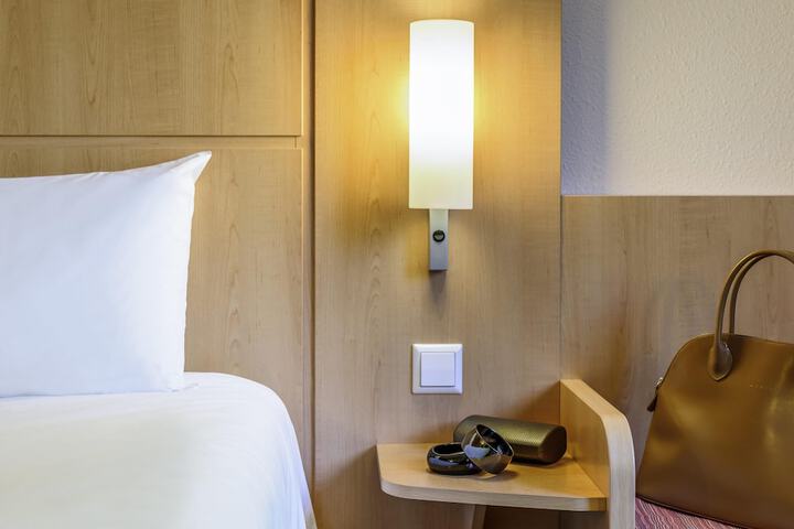 Room 13 of 55