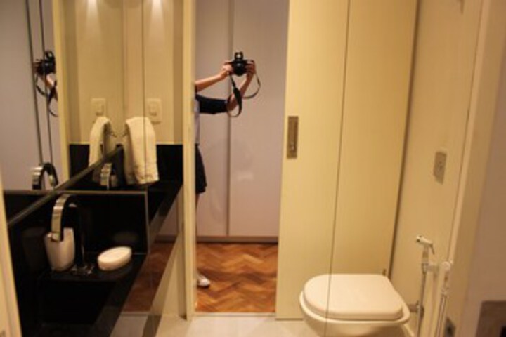 Room 3 of 41