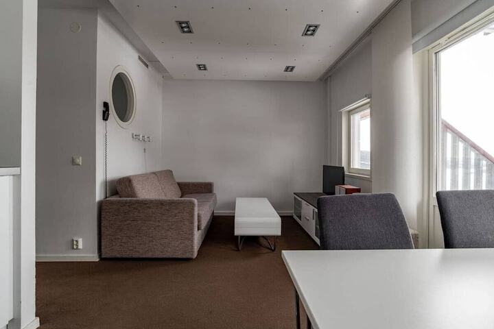 Room 582 of 865