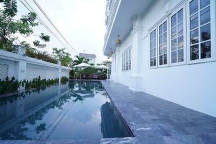 Pool 55 of 66