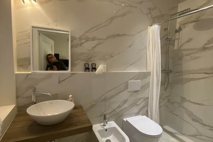 Room 60 of 93