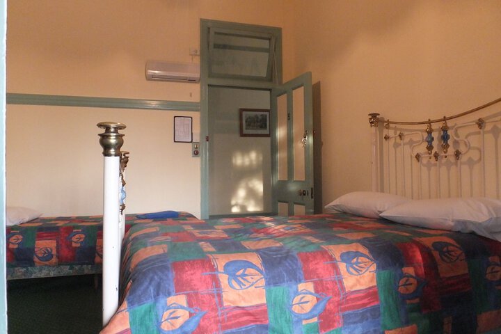 Room 7 of 52