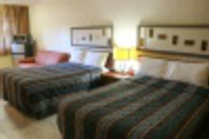 Room 100 of 156