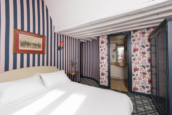 Room 16 of 58