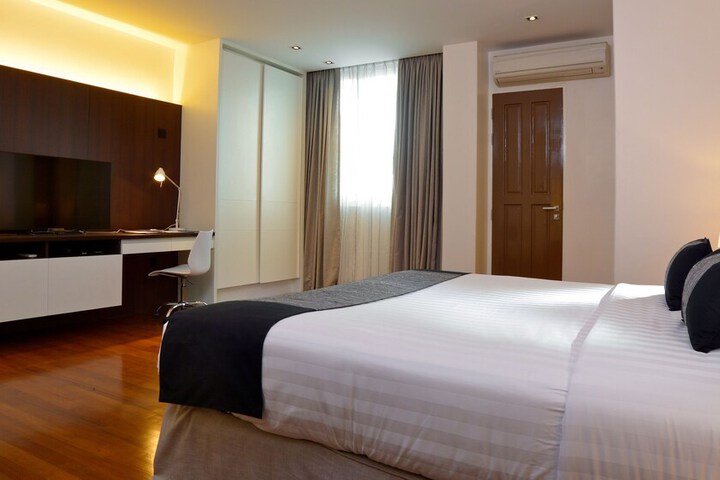 Room 5 of 55