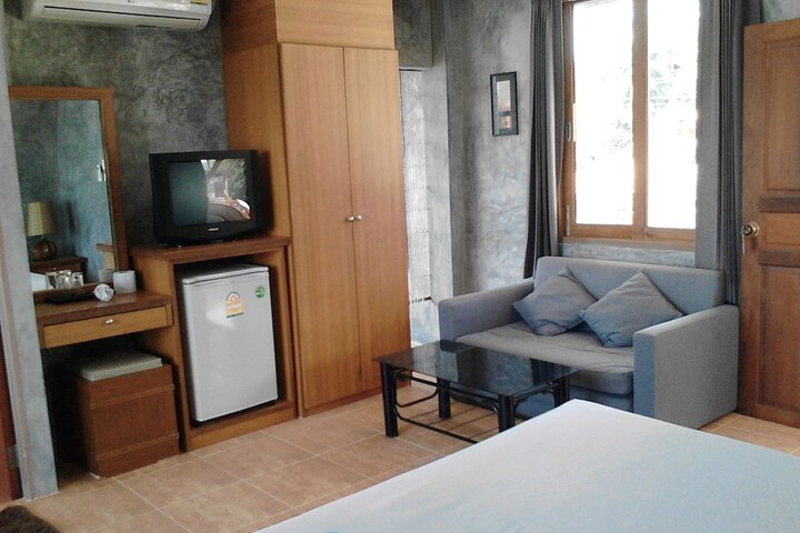 Room 25 of 66