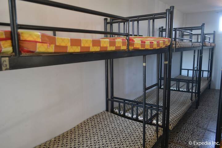 Room 7 of 23