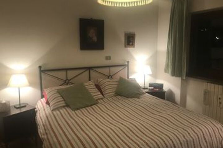 Room 8 of 14