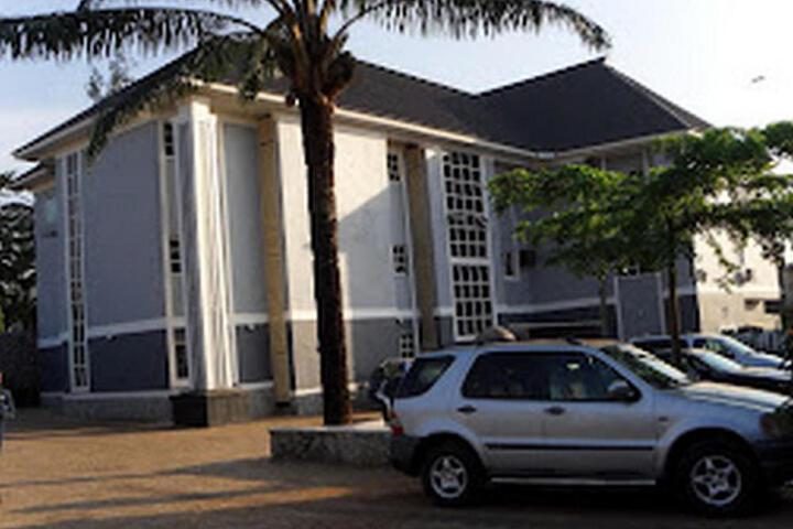 Seagate Hotel and Suites Ltd
