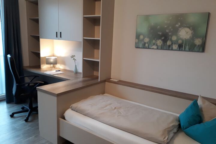 Room 8 of 29