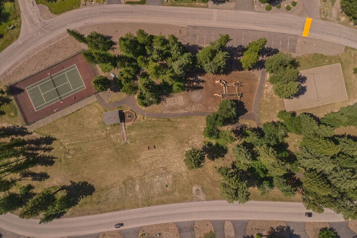 Tennis court