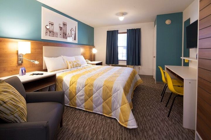 Room 7 of 23