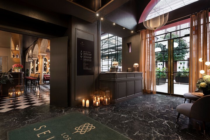 Lobby Photos