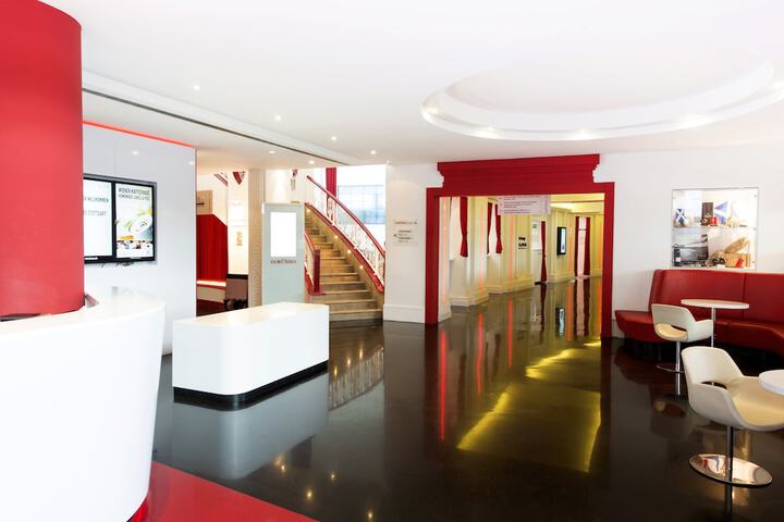 Lobby Entry