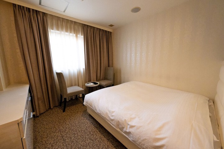 Room 148 of 239