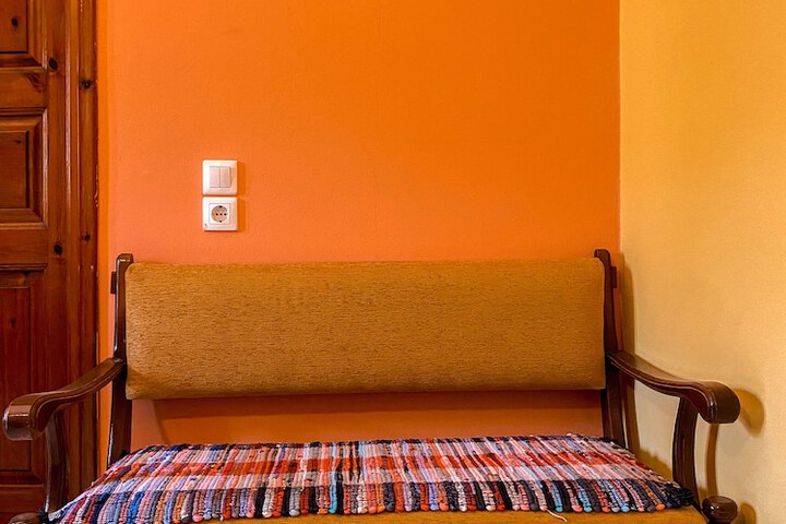 Room 17 of 66