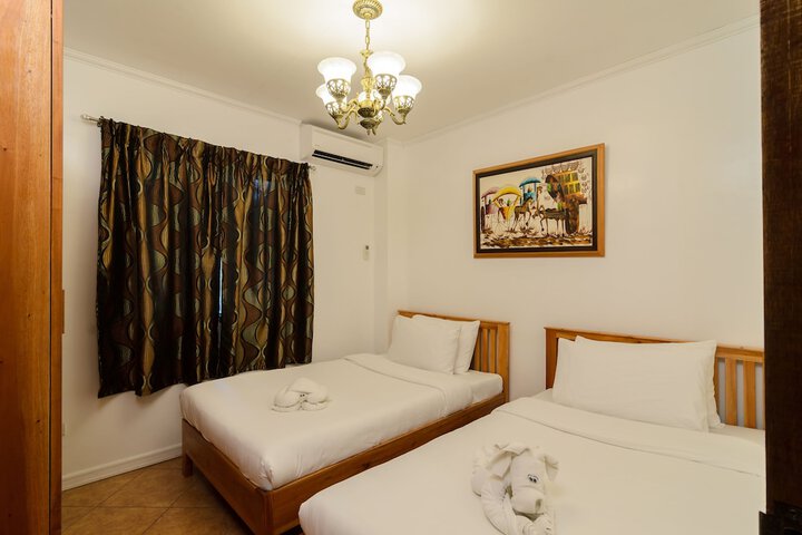 Room 7 of 50