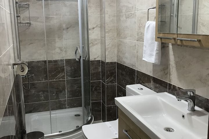 Room 15 of 45