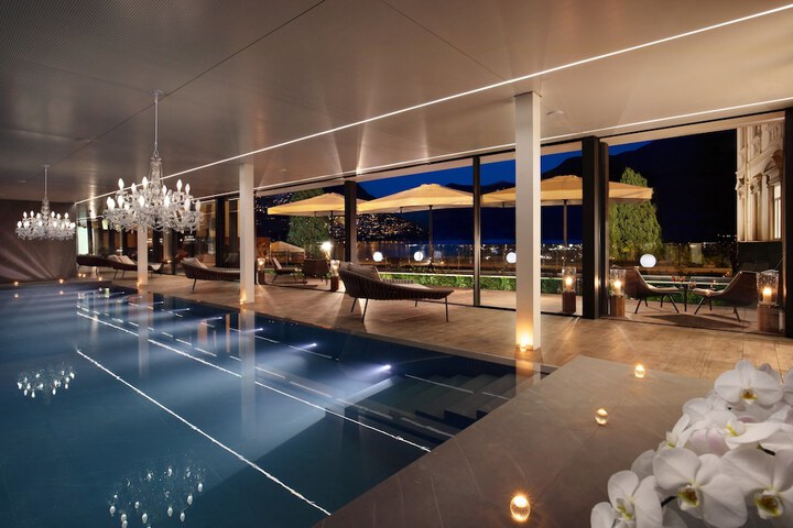 Pool Hotel