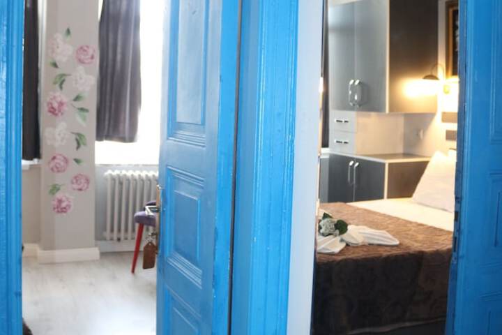 Hotel 4 of 59