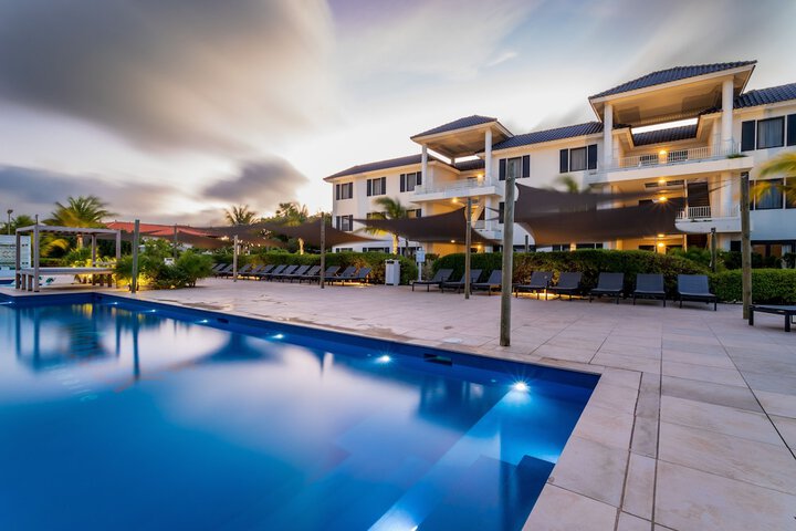 Pool 74 of 114