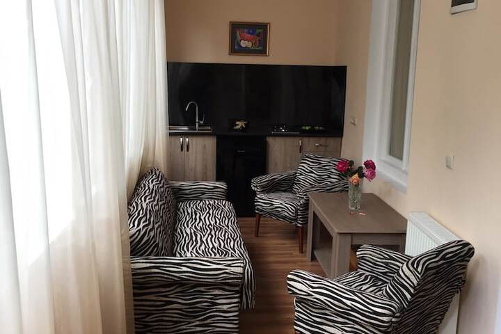 Room 18 of 19