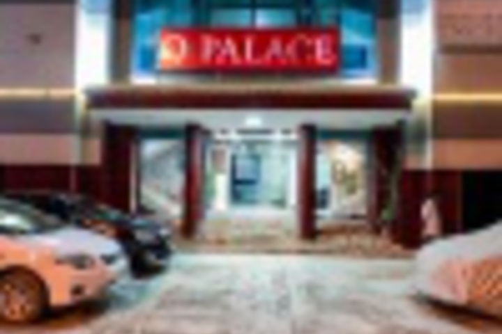 Hotel 4 of 228