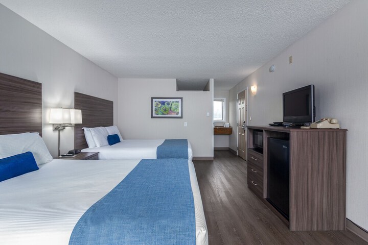 Room 15 of 43