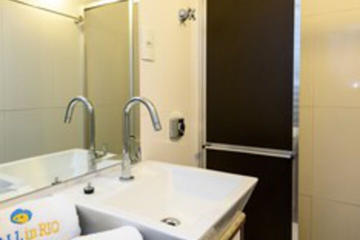 Room 2 of 13