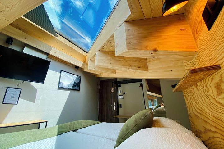 Room 9 of 41
