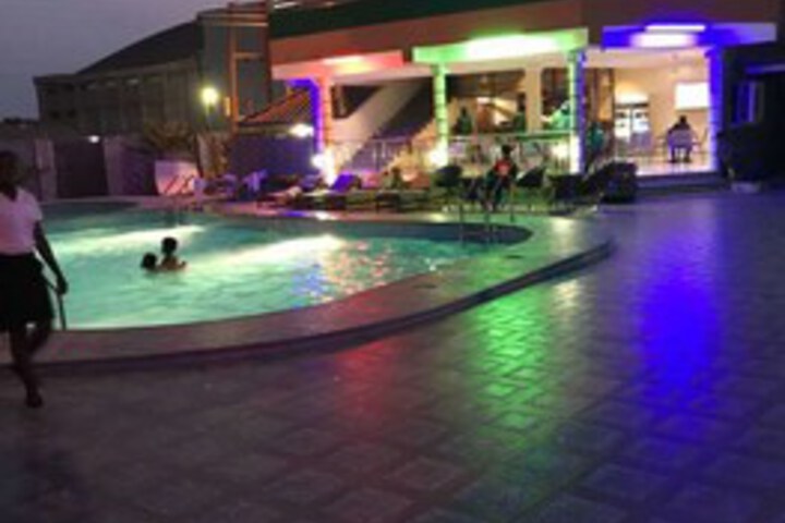 Green Hotel East Airport