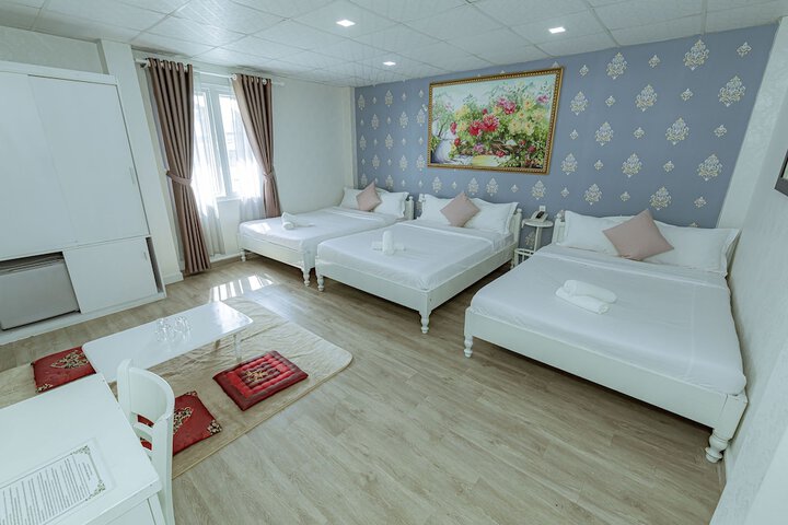 Room 12 of 57